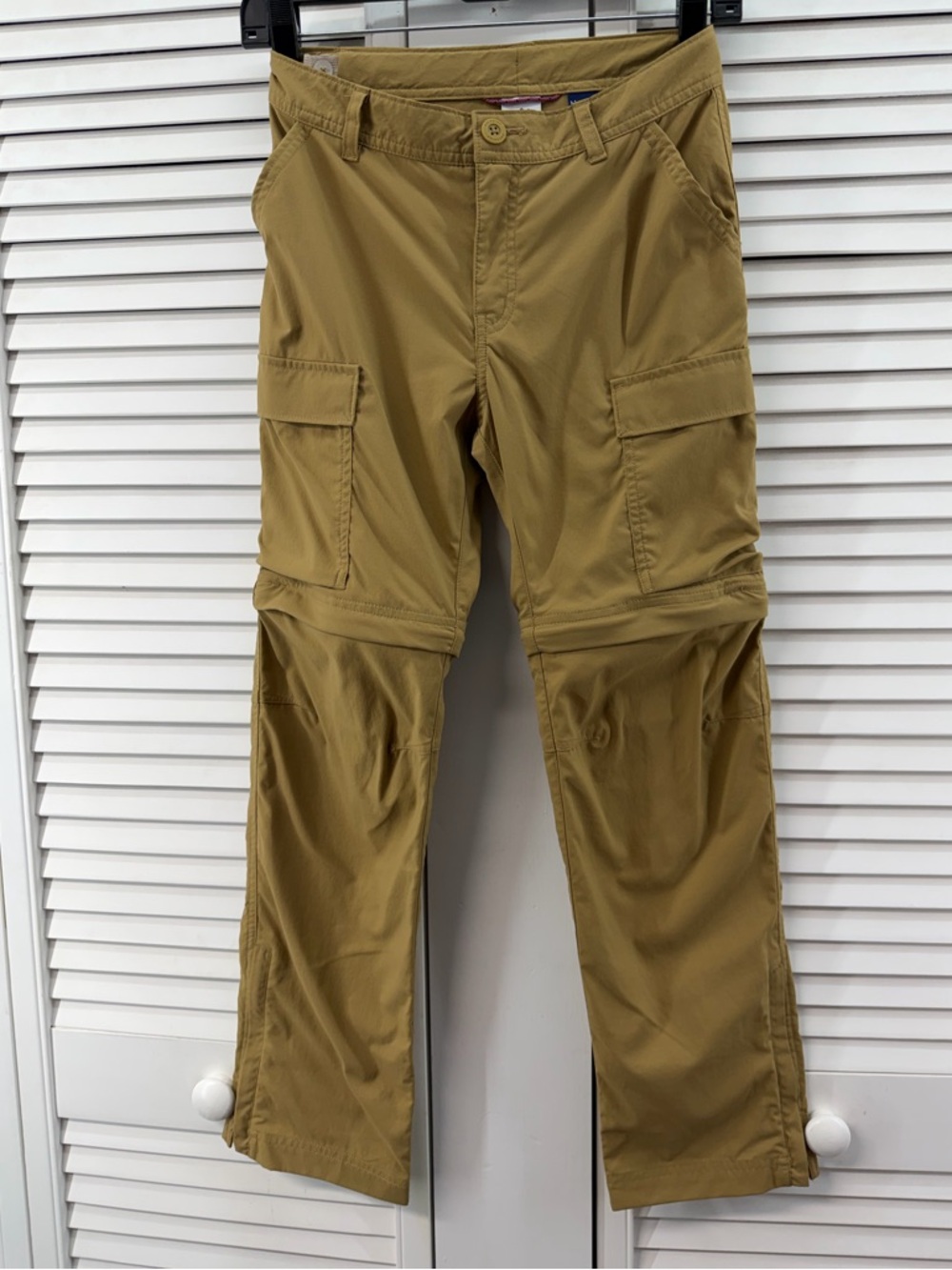 REI coop size 10/12 Tan Cargo convertible pants